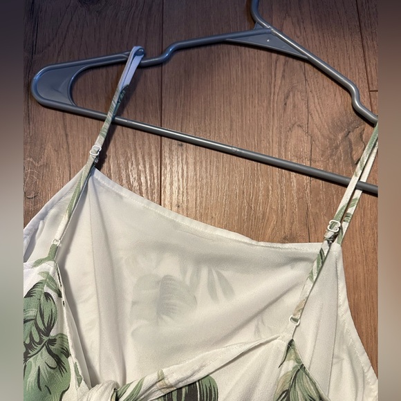 Dynamite Tie-back mini dress - Picture 3 of 5